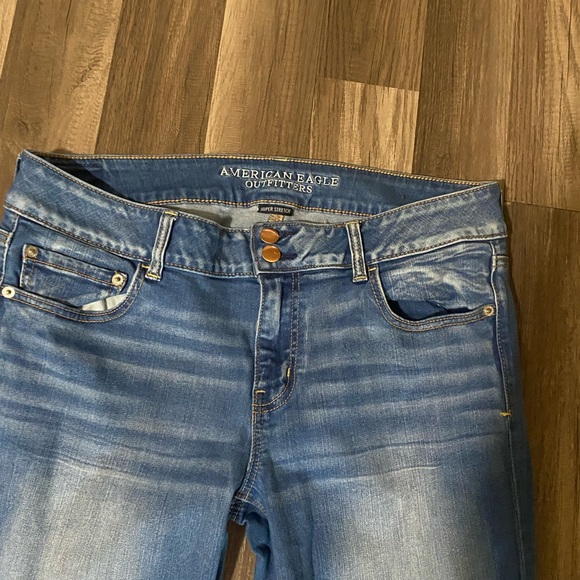 American Eagle Outfitters High Rise Blue Jeans - Picture 1 of 2